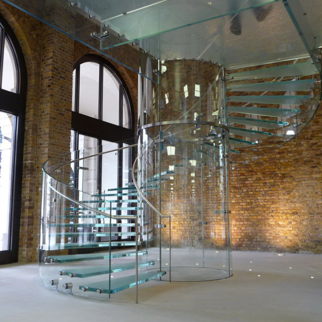 Modern Indoor Customized Toughened Glass Curved Stairs With Stainless Steel Handrail