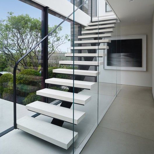 Simple Style Indoor Mono Beam White Tread Straight Stairs With Steel Handrail