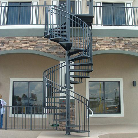 Outdoor Black Carbon Steel Structure Central Beam spiral staircase