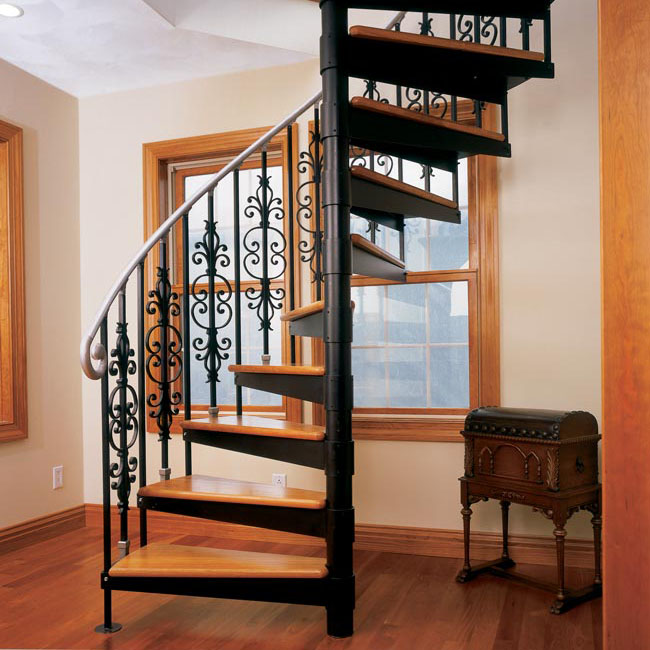 Residence Indoor Wrought Iron Spiral Staircase Custom Wood Tread Wrought Iron Railing