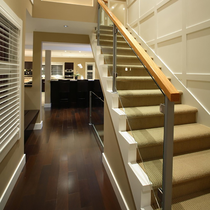 Straight Stairs Square Tube Baluster Glass Railing With Solid Wood Handrail