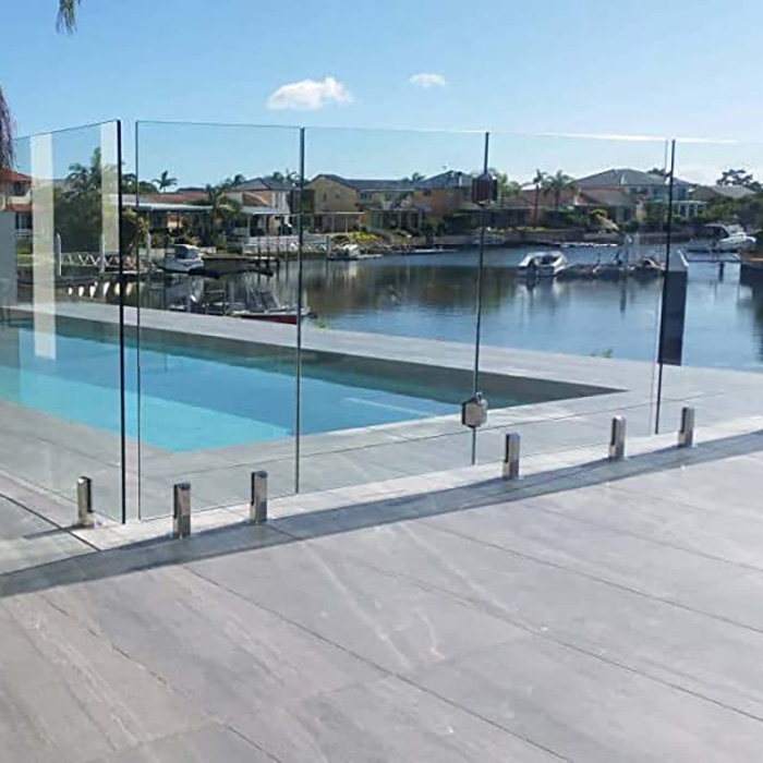 Outdoor Spigot Glass Railing Tempered Glass Swimming Pool Railing