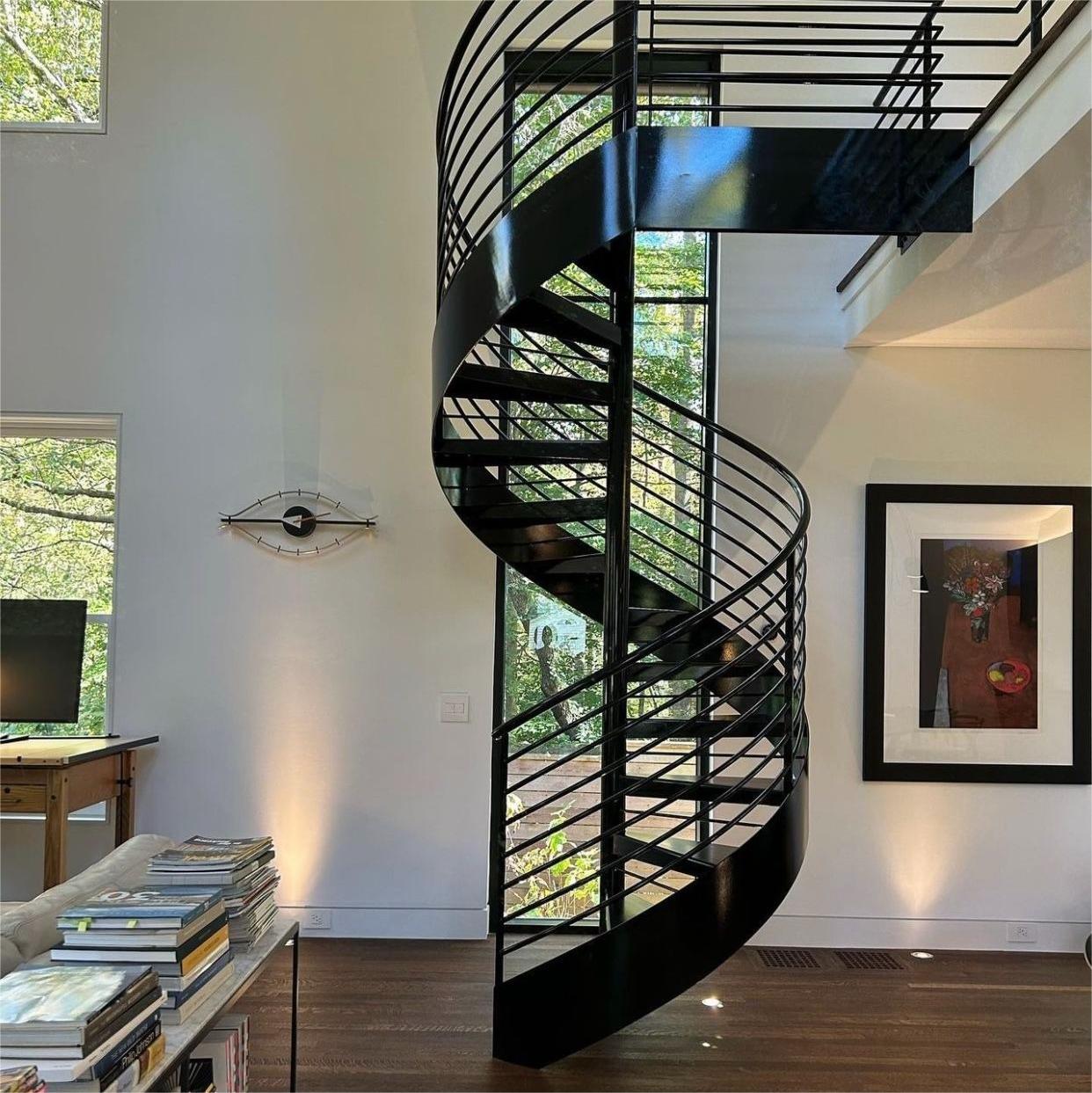 Spiral Staircase Mastery Space-Saving Elegance Engineered in Foshan